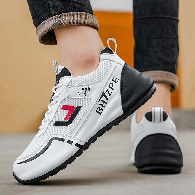 Sneakers, A Pair of Men's Sporty Casual Shoes/Trendy and Versatile Fashionable Fitness Men's Shoes