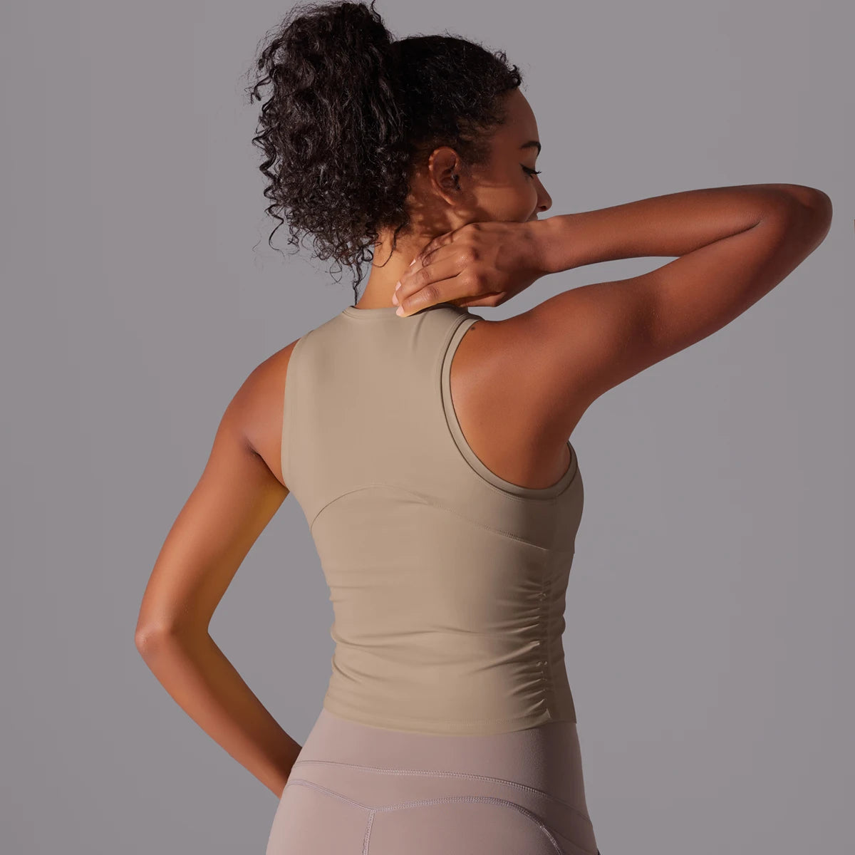 Sleeveless Yoga Vest Slim Sportswear  Stretchy Slim Sports Bra/Breathable Pleated Tank Top Quick Dry Fitness Wear Sexy Slim Top