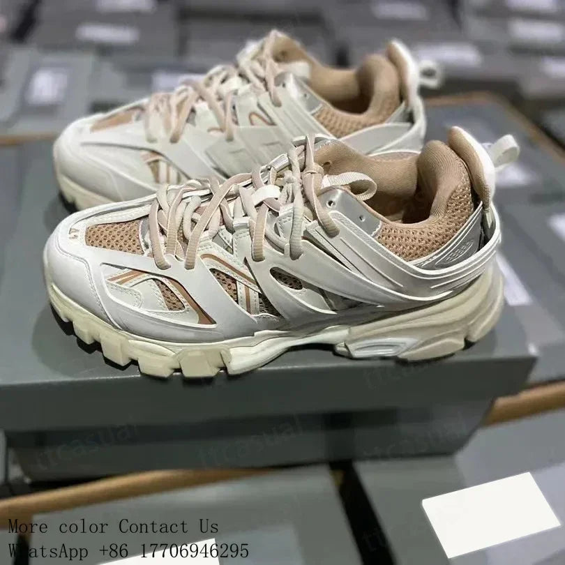 Designer Tracks 3 3.0 Men Casual Shoes Paris Triples White/Black Pink Grey Beige Sneakers Brand 18s