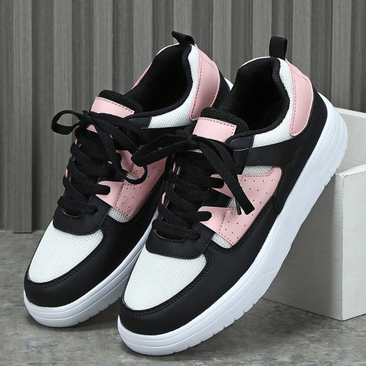 Comfortable Sneakers For Men And Women/White And Pink Lightweight For Women Suitable For Walking
