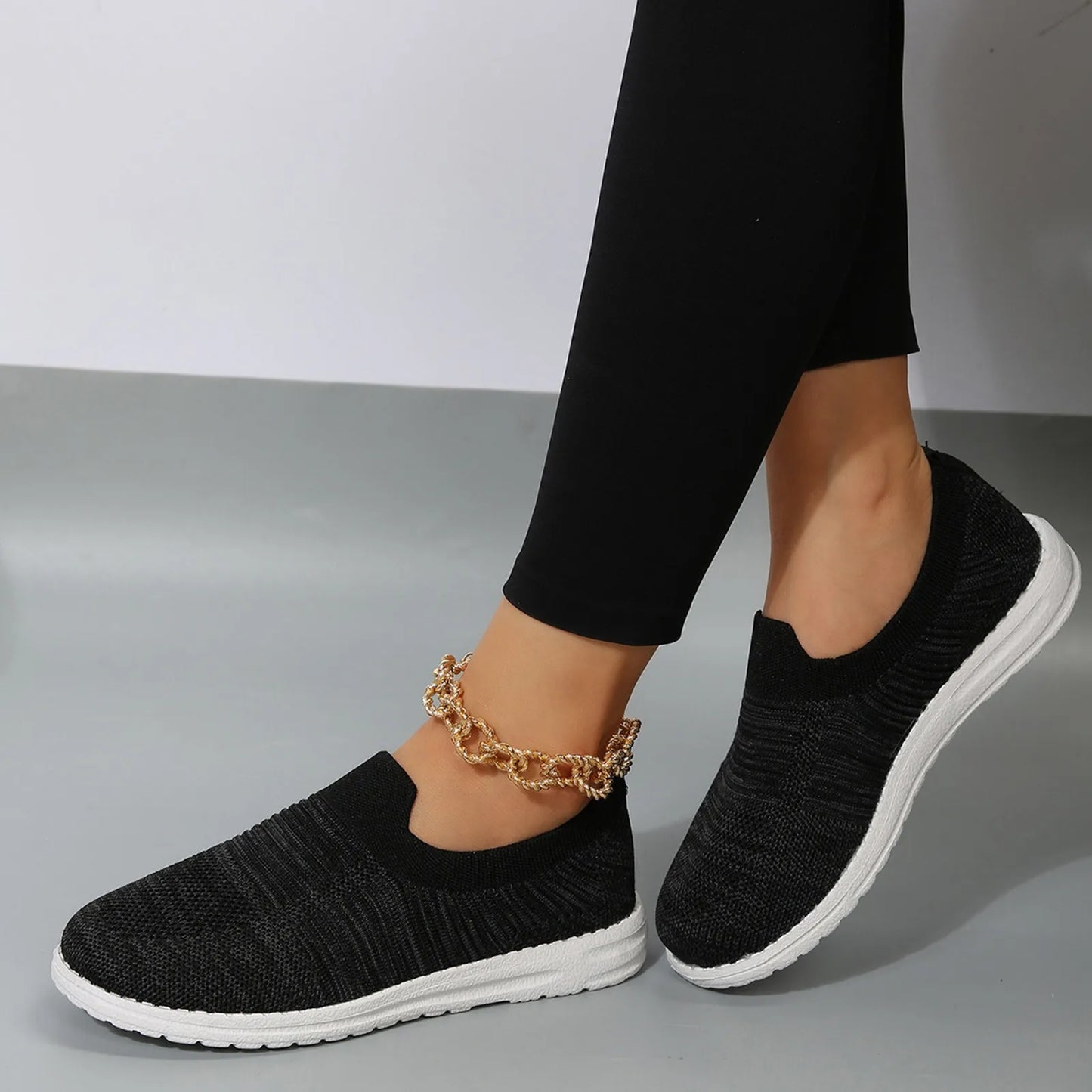 Ladies Slip-On Mesh Shoes Sports Casual Shoes Breathable/Plus Size Lightweight Running Women's Casual Work Sneakers