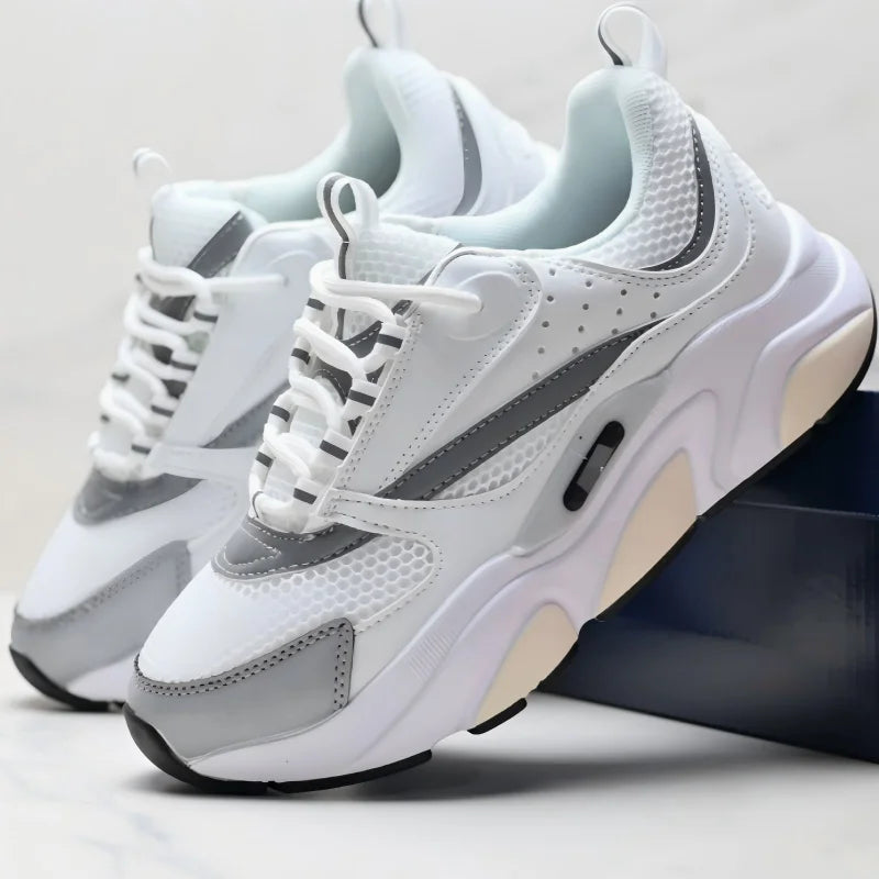High quality Designer shoes Fashion shoes Casual Sports Shoes/Versatile Retro Flat Outdoor Breathable Mesh Shoes