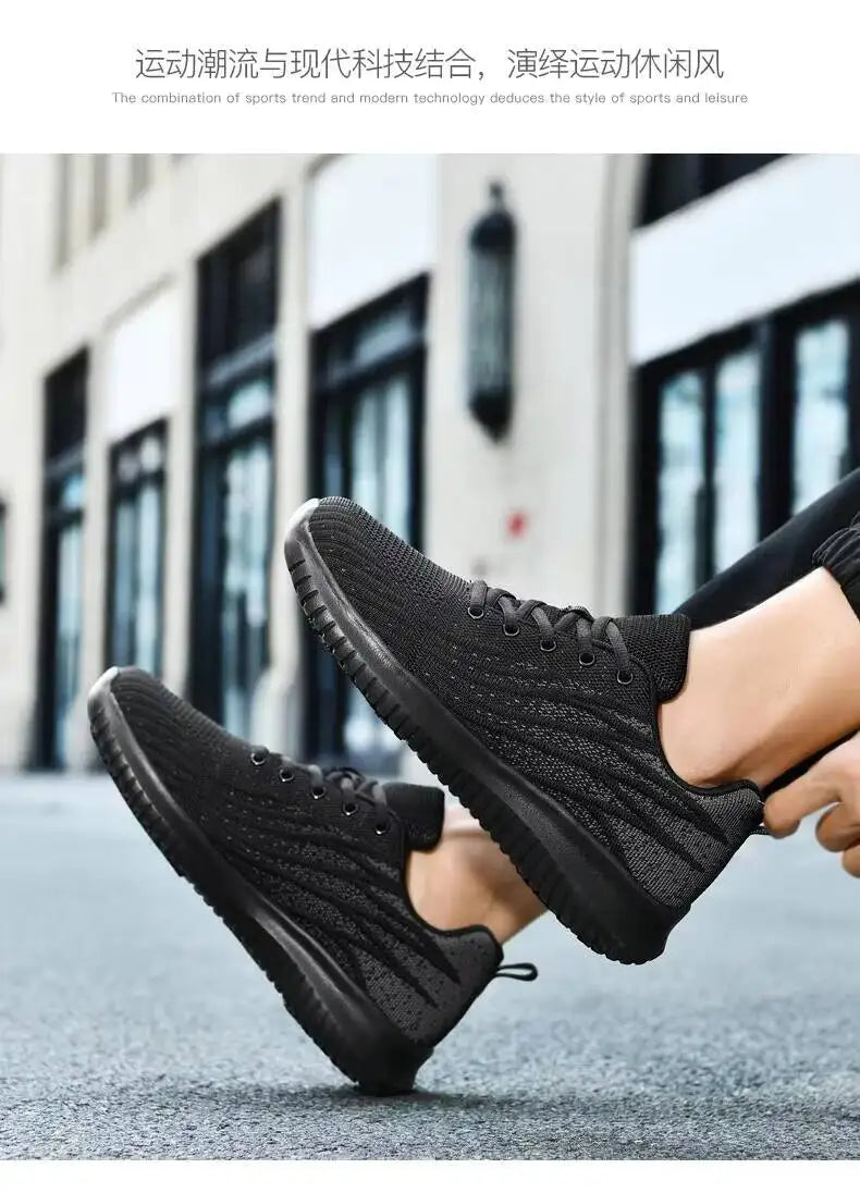 2026 Chef Non-Slip Four Seasons Breathable Hotel Work Light/Outdoor Men's Plus Size Casual Sports Walking Shoes