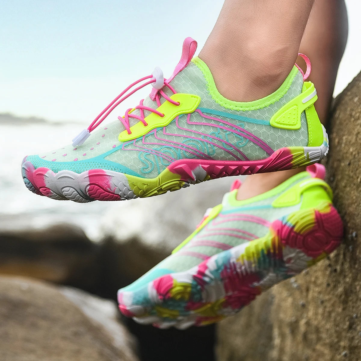 Women Quick Dry Barefoot Water Shoes, Breathable Lightweight Non Slip/Swim Surfing Diving Footwear for Outdoor River Hiking Walking