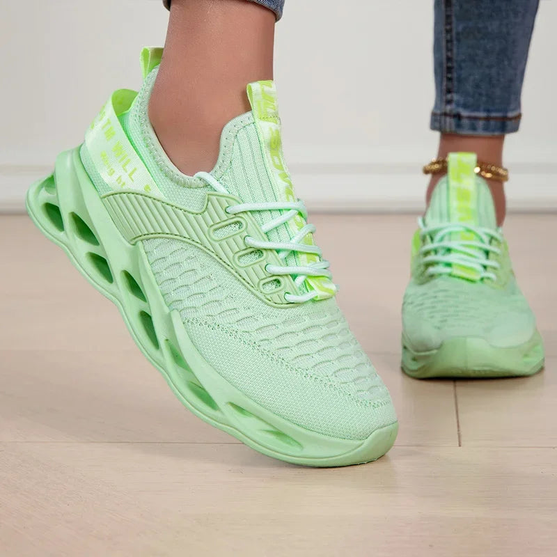Hot Sale Pink Casual Sneakers Women Blade Shoes Big Light/Breathable Running Shoes Shoes Men Mesh Sports Sneakers
