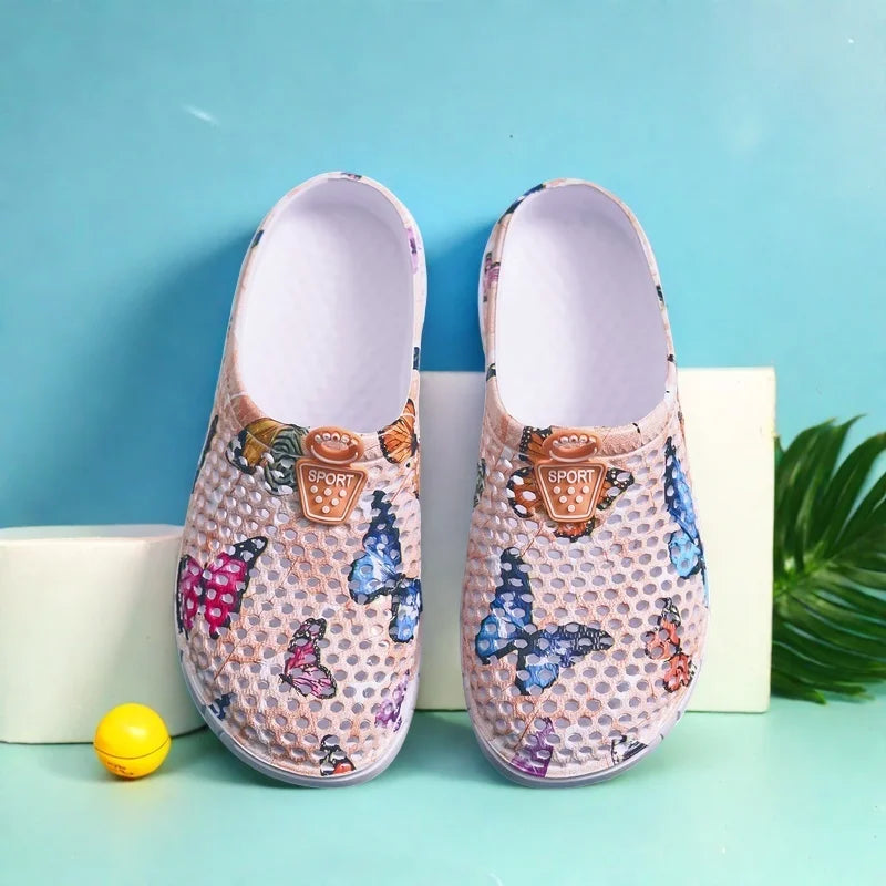 Women's Lightweight Slip-On Clog Shoes Butterfly Print Flat Bottom/Indoor Outdoor Beach Casual Sandals Comfortable Home Slippers