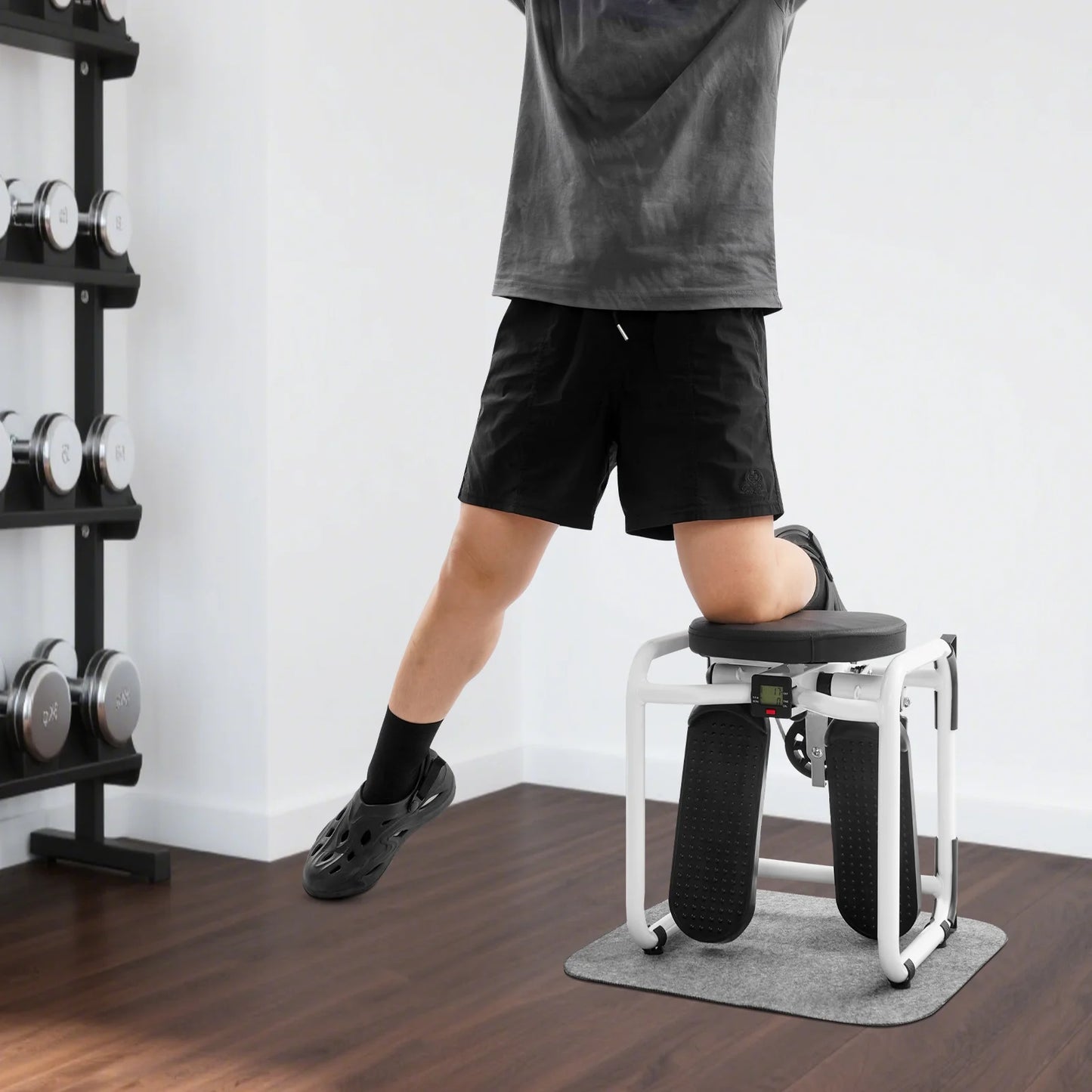 Hydraulic Stepper Climber 330.7 lbs Capacity Steel Frame/Dual Hydraulic Drive 360° Rotating Seat Resistance Bands LED Display Anti-Slip Pedals