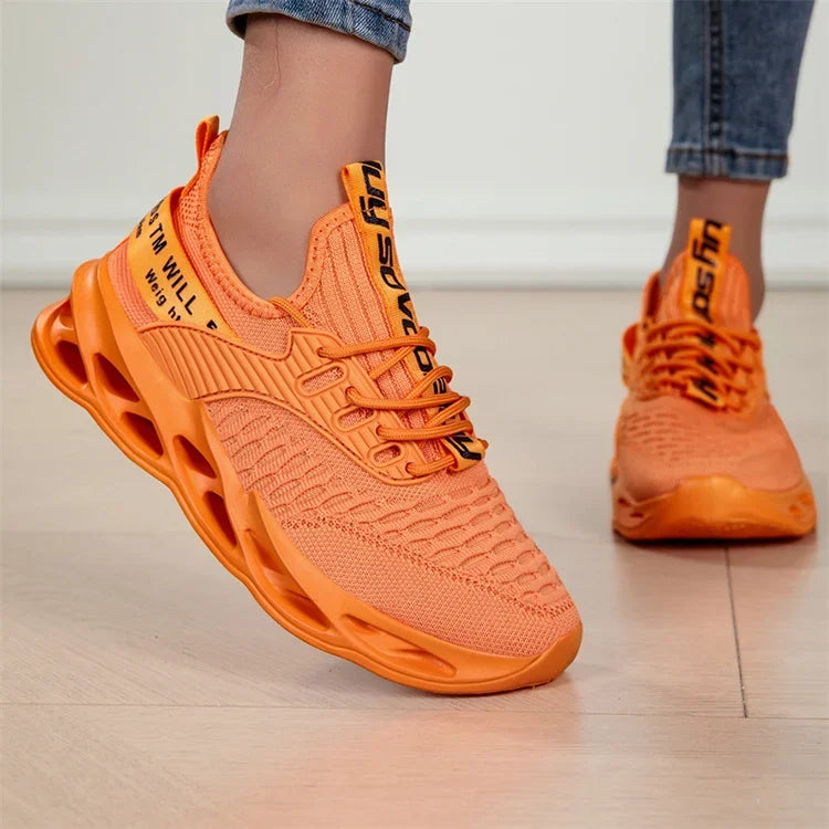 Hot Sale Pink Casual Sneakers Women Blade Shoes Big Light/Breathable Running Shoes Shoes Men Mesh Sports Sneakers