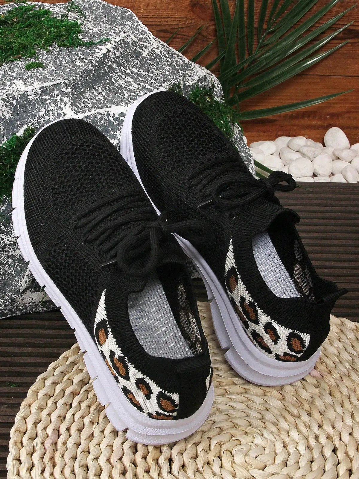 1 Pair Girls Knitted Lace-Up Design Flat Breathable Slip-On/Casual Sports Shoes Suitable For Spring & Autumn Seasons