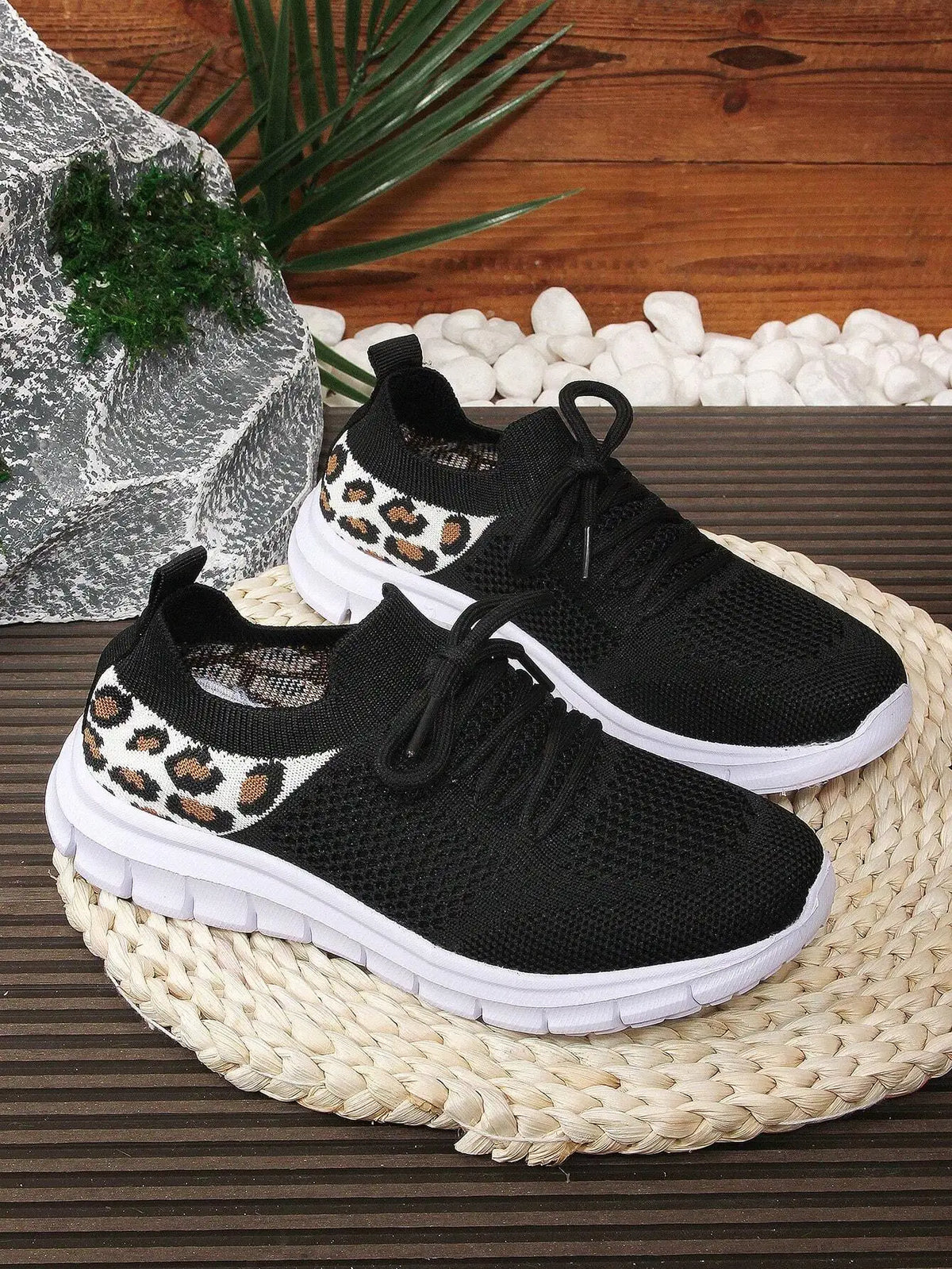 1 Pair Girls Knitted Lace-Up Design Flat Breathable Slip-On/Casual Sports Shoes Suitable For Spring & Autumn Seasons