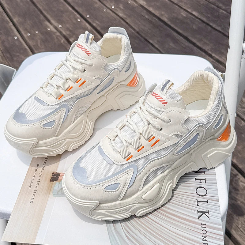 Women's thick soled versatile sports shoes fashionable/casual running shoes that can be worn all year round
