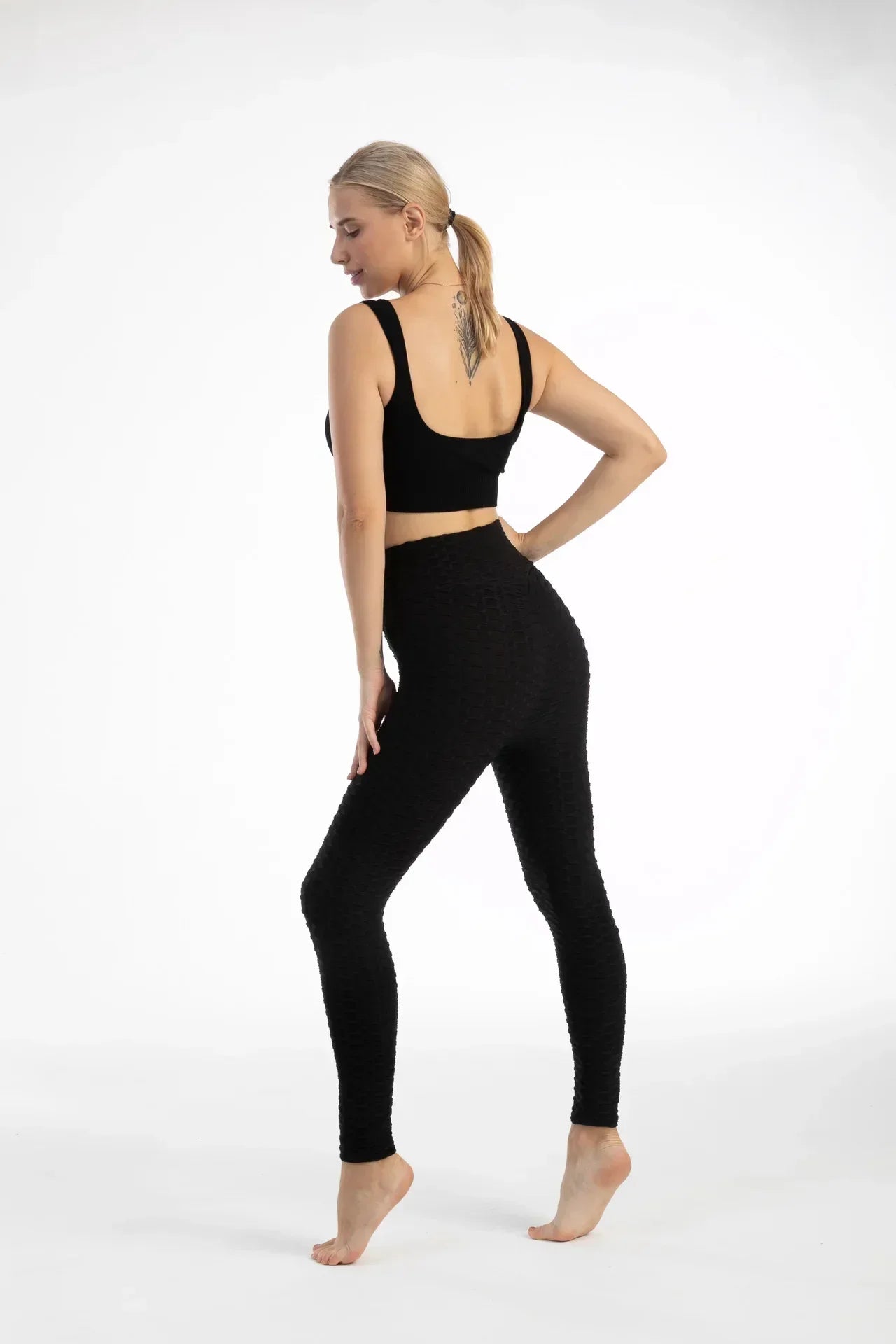 Women High Waist Bubble Leggings Seamless Yoga Leggings/High Elastic Hip Lifting Gym Training Running Slim Fashion Pants