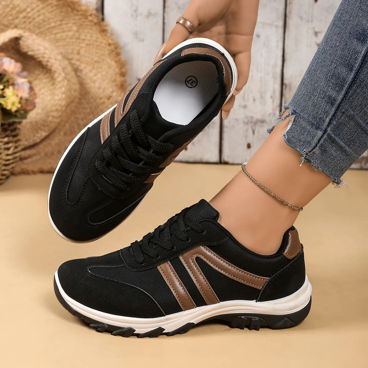 New Autumn/Winter Fashion Sneakers All-match Running Shoes/Comfortable Lightweight Sports Women's Shoes