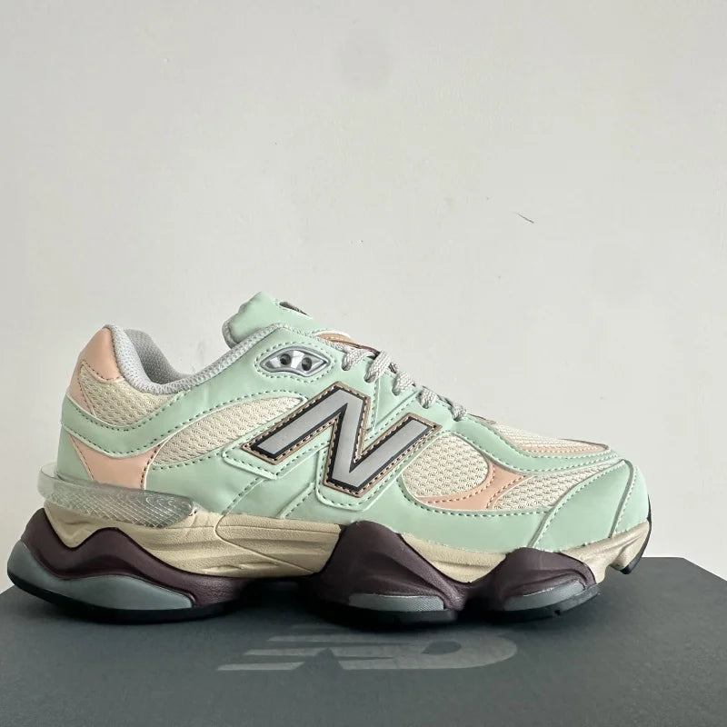 Reflective Athletic Shoes 9060 Low Top Outdoor Shockproof/Lightweight Running Sneakers for Men  ‮