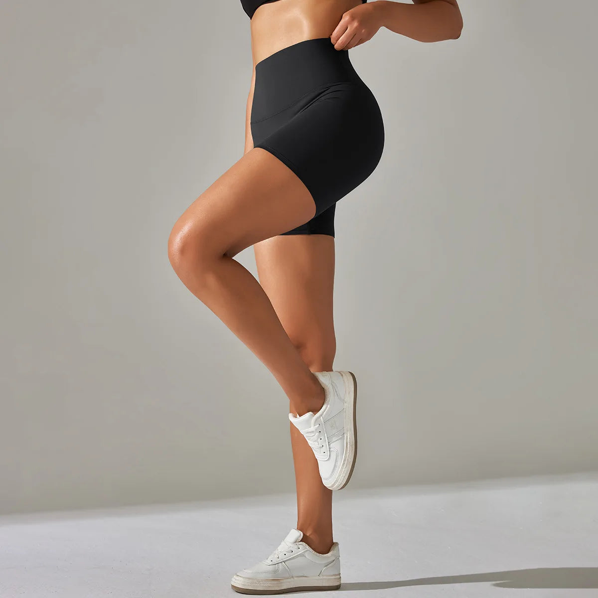 Women High Waist Breathable Yoga Fitness Shorts Stretch Sports Leggings/Running Cycling Summer Daily Workout Gym Athletic Shorts