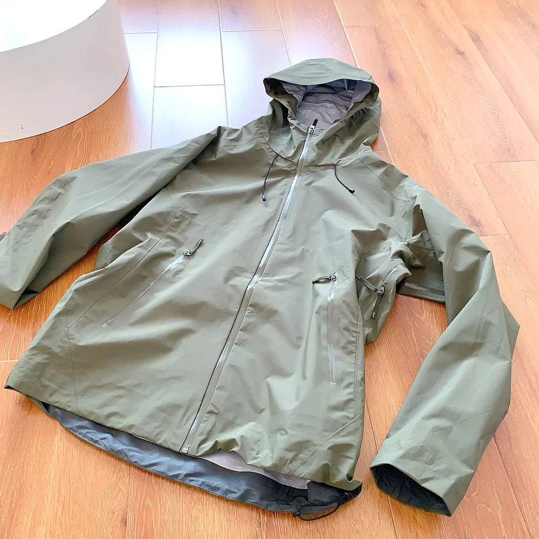 2026 New Storm Jacket Lovers Outdoor Sports Camping Mountain Skiing/Trend Fashion British Wind Leisure Waterproof Storm Jacket
