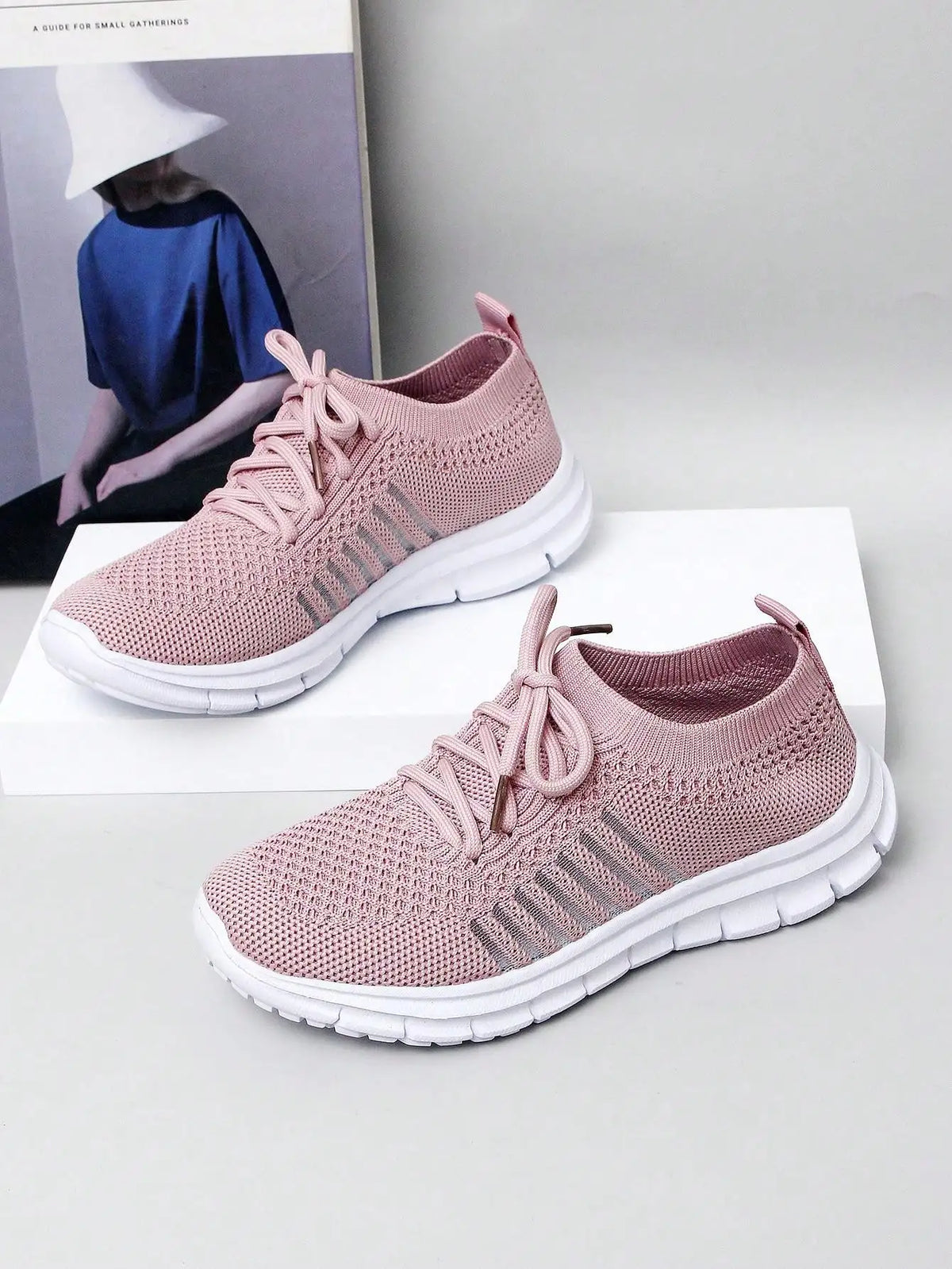 1 Pair Girls Knitted Lace-Up Design Flat Breathable Slip-On/Casual Sports Shoes Suitable For Spring & Autumn Seasons