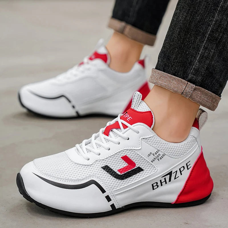 Sneakers, A Pair of Men's Sporty Casual Shoes/Trendy and Versatile Fashionable Fitness Men's Shoes