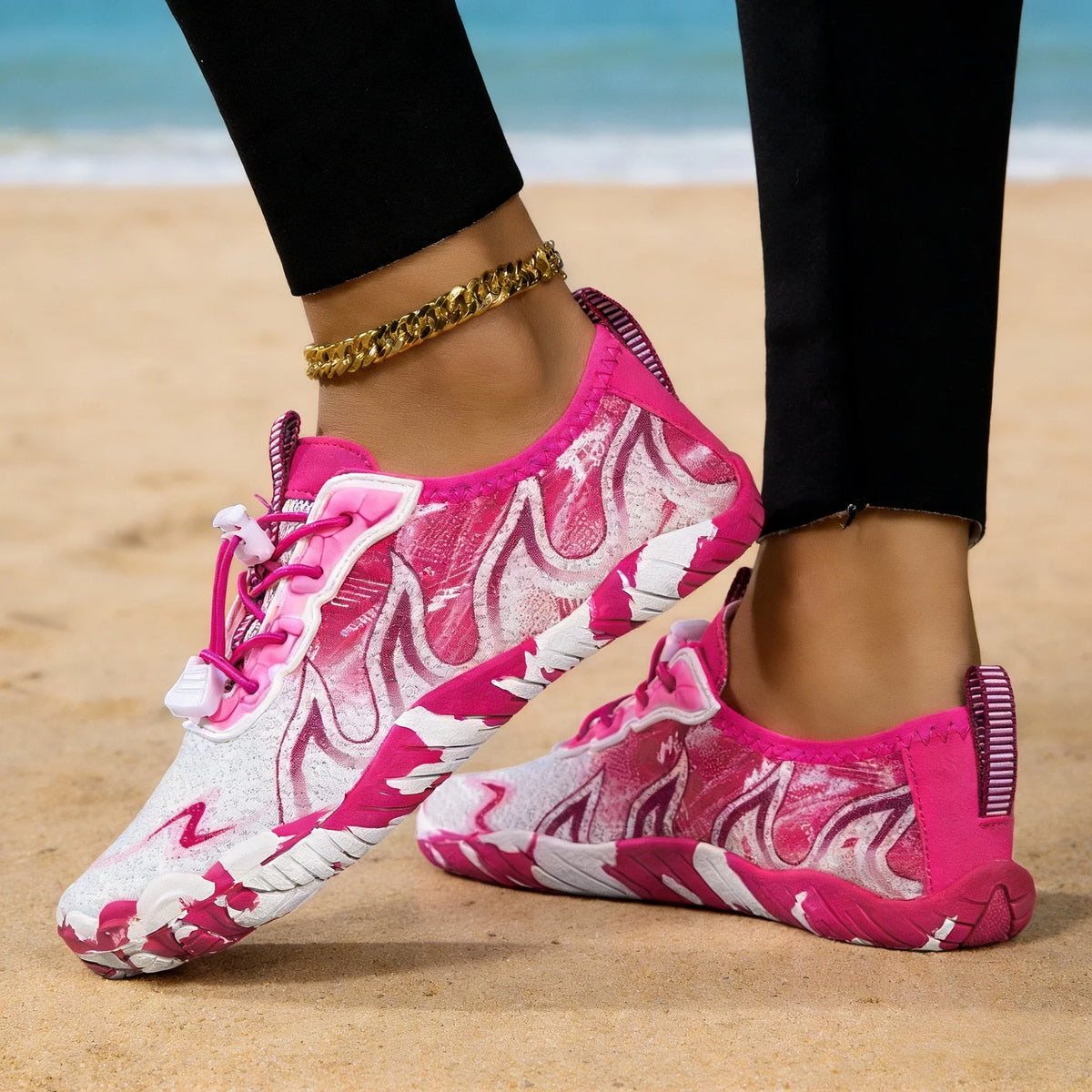 Women Quick Dry Barefoot Water Shoes, Gradient Print Breathable Aqua Sneakers/Non Slip Lightweight Swim Surfing Footwear for Beach