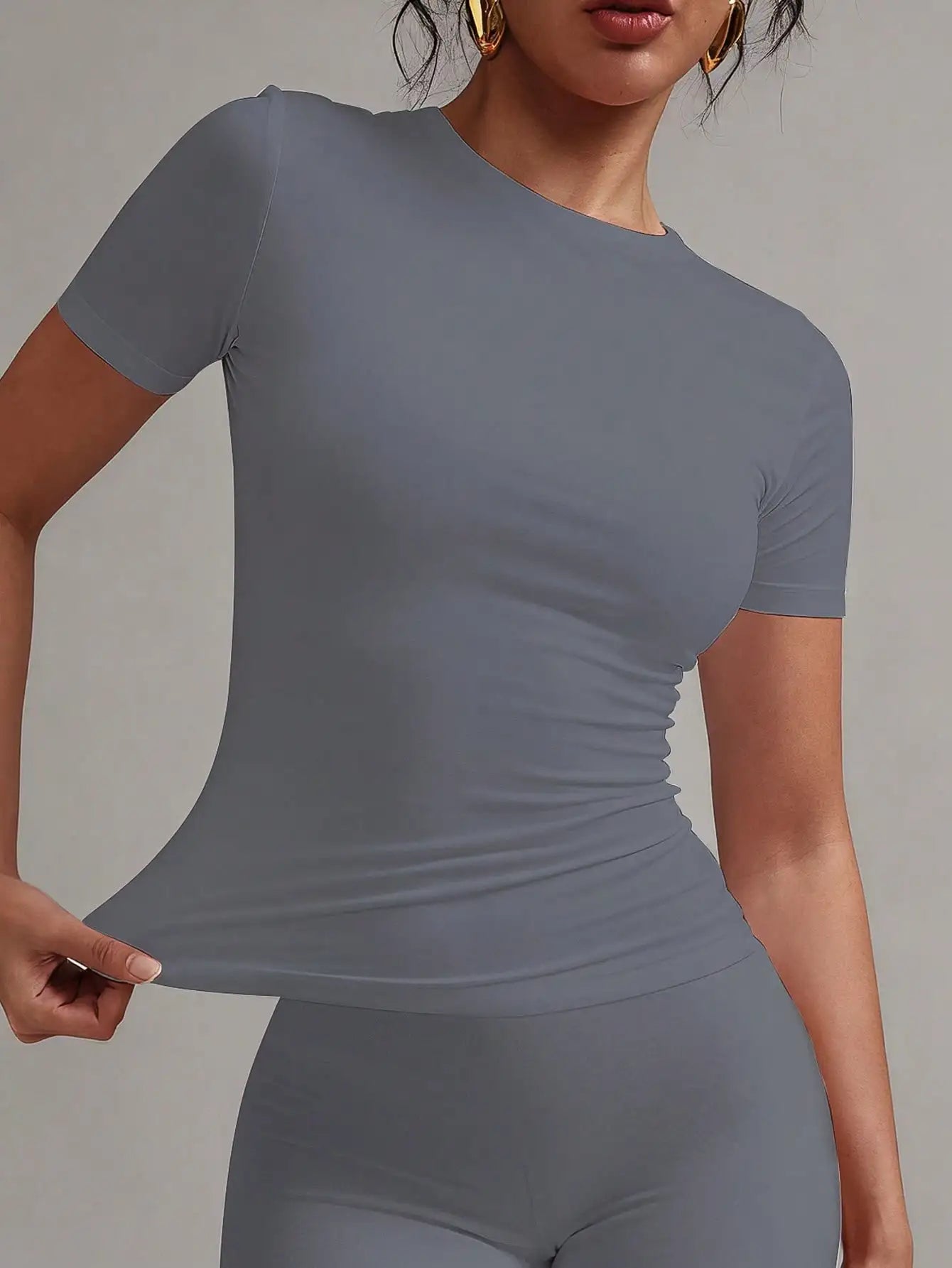 Women's White Solid Round Neck Short Sleeve/Fitted T-Shirt for Summer Casual Wear