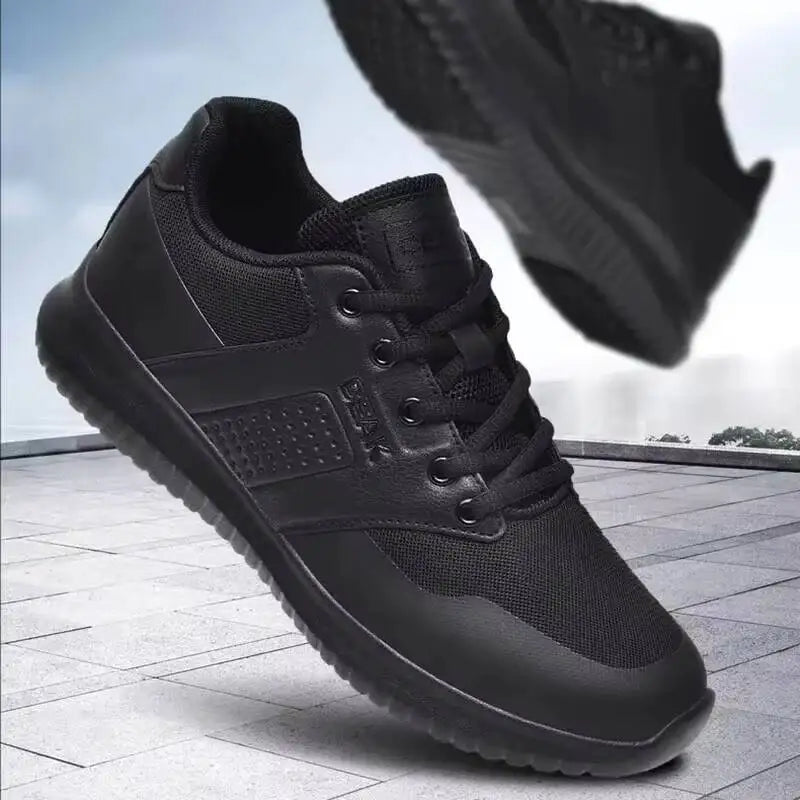 2026 Chef Non-Slip Four Seasons Breathable Hotel Work Light/Outdoor Men's Plus Size Casual Sports Walking Shoes
