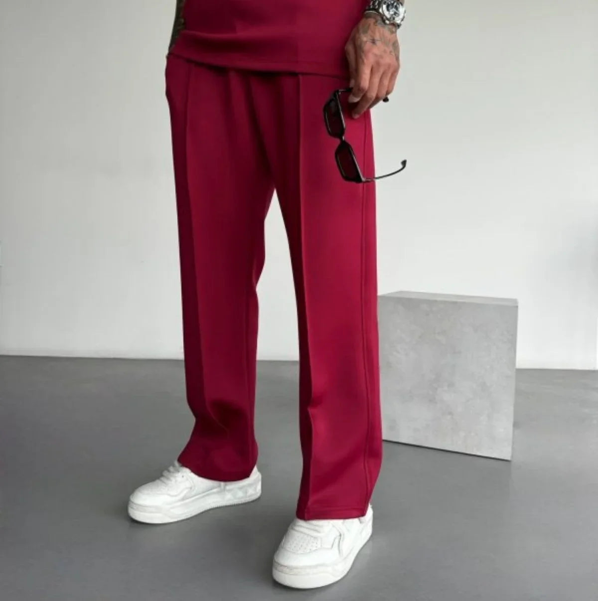 New men's casual pants, stylish and comfortable elastic waist/drawstring single-line pleated solid color pocket mops pants