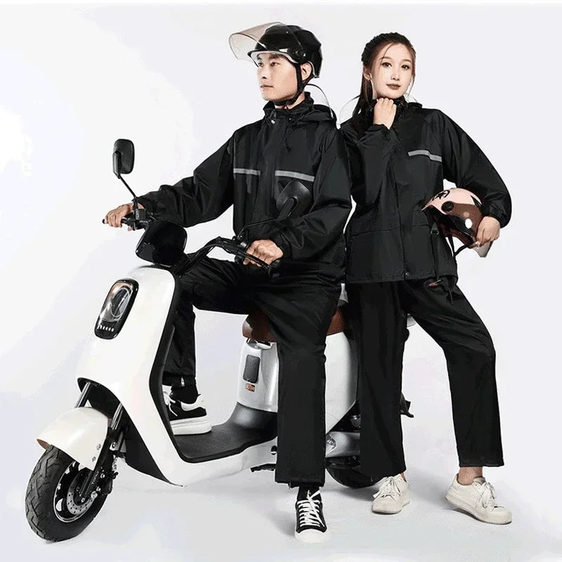 1Set Hooded Coat and Pant Rain Suit for Men Outdoor Waterproof/Rain Gear with Reflective Strip Motorcycle Riding Raincoat