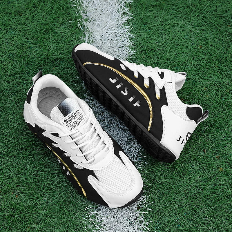 New spring and summer men's low-top sports shoes in Korean style/versatile men's casual shoes with soft sole and adjustable laces