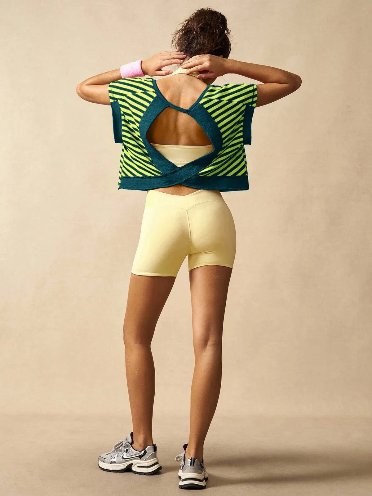 Women Striped Open Back Workout/Top Gym Crop Top Summer Active Wear Shirts