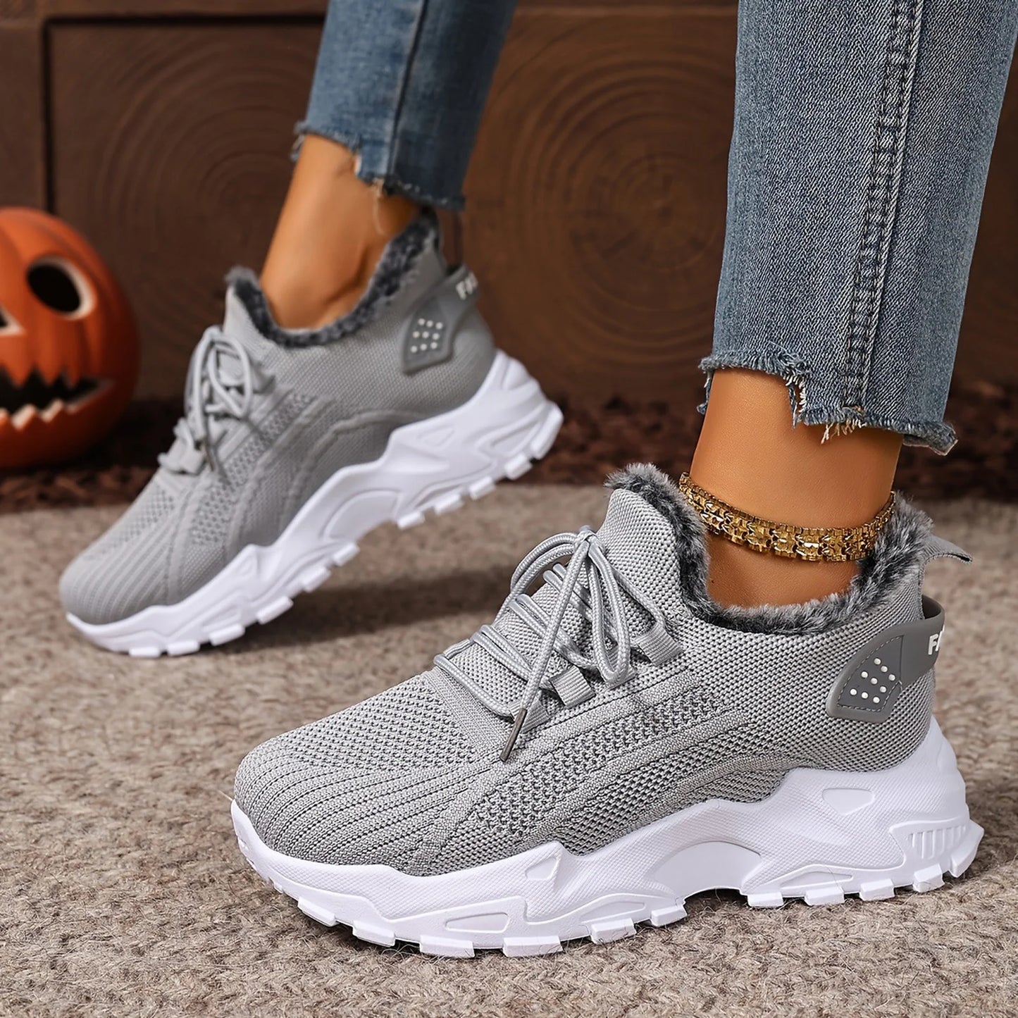 Sneakers Women's Winter Warm Sports Shoes Non Slip Soles/Suitable for Cold Weather Outdoor Walking Sports Shoes Ladies Sneakers