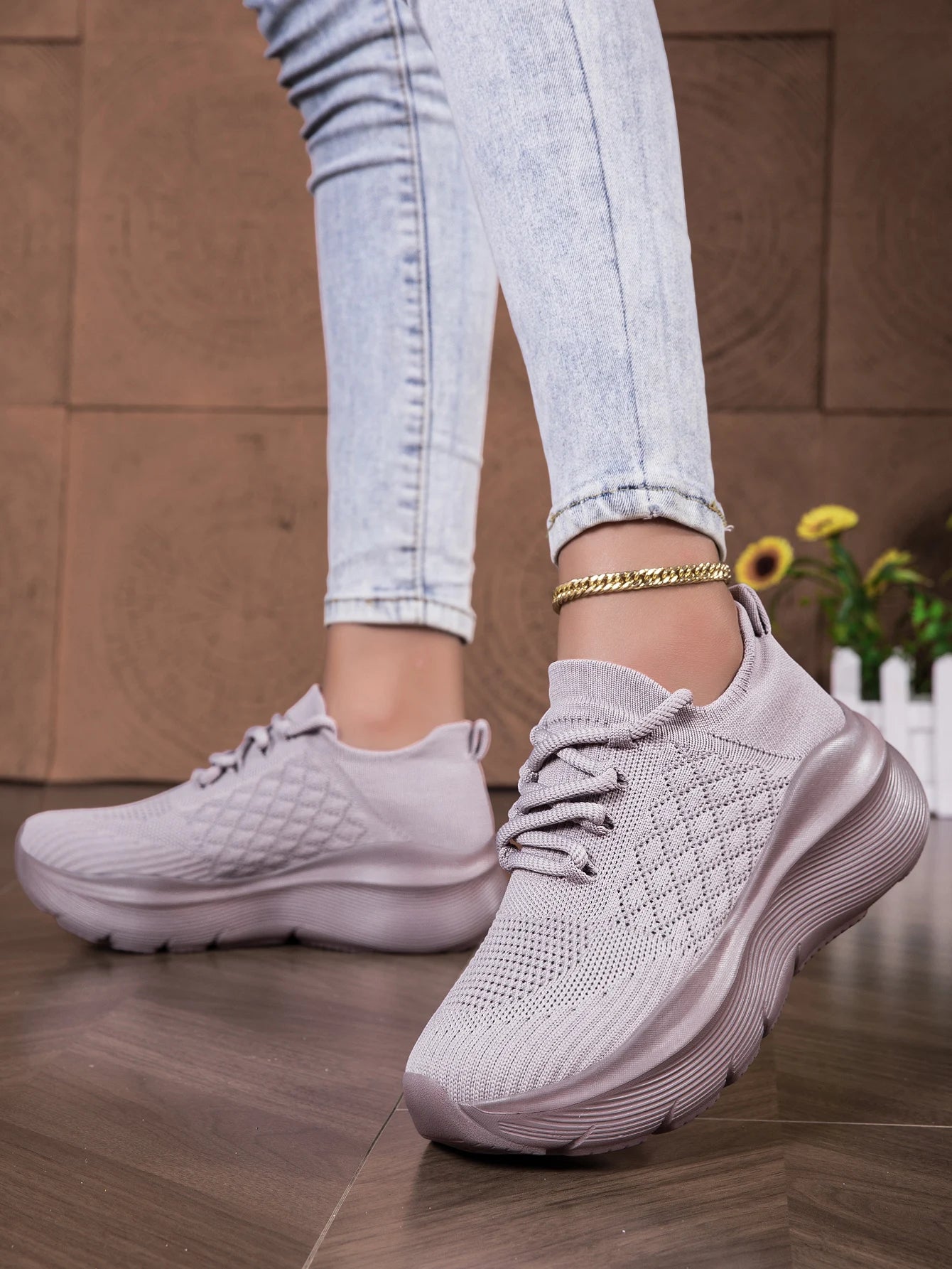 Women's Mesh Breathable Casual Sneakers Lace-up Vulcanized Shoes/Ladies Platform Sneakers Female Shoes Loafers Plus Size