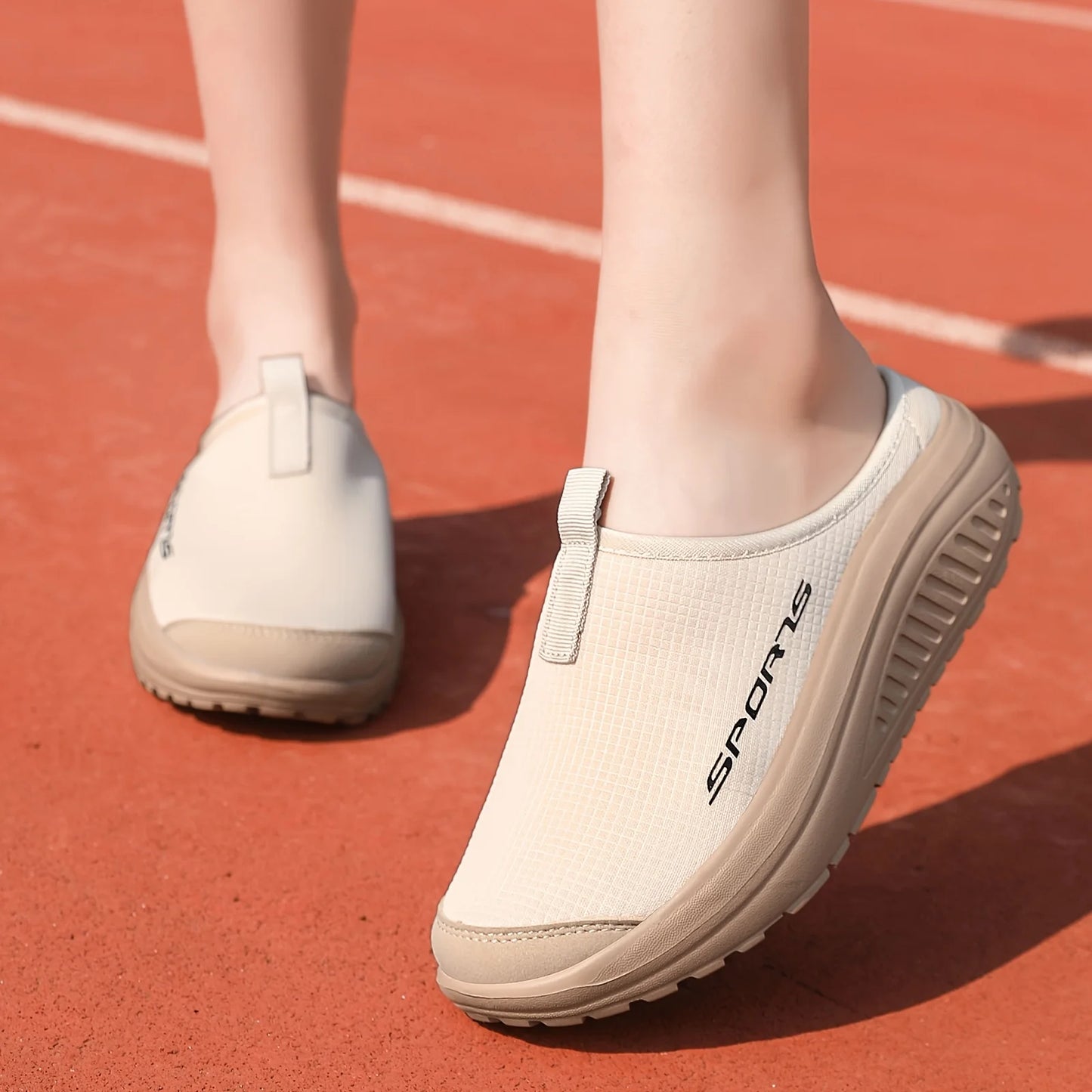 Summer women's one foot sports shoes breathable/thin mesh lazy shoes toe cap half drag sandals women's style