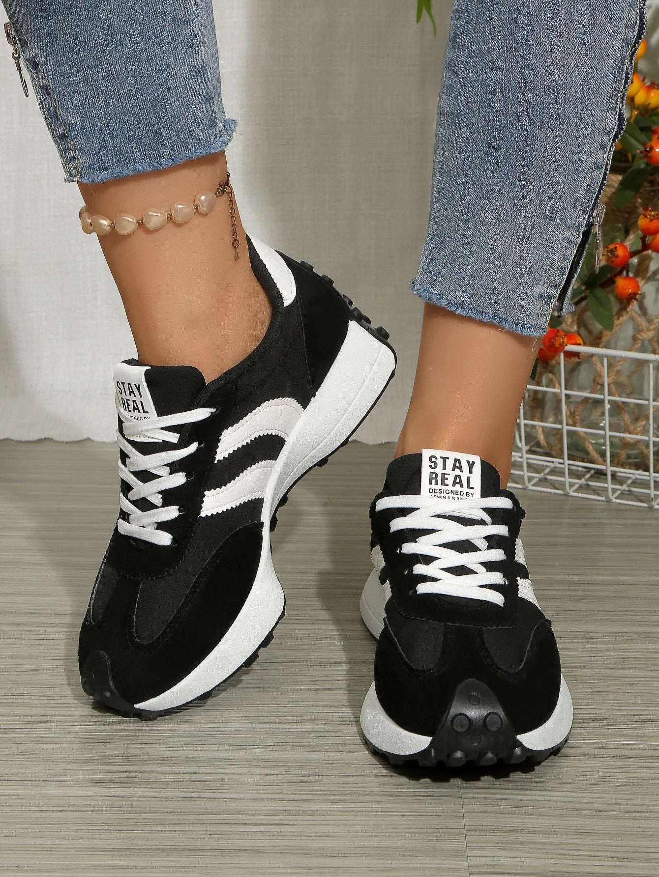 Multi Color Women Retro 3 Stripes Suede Lace Up Sneakers/Low Top Lightweight Breathable Walking Trainers Non Slip Comfortable Shoes