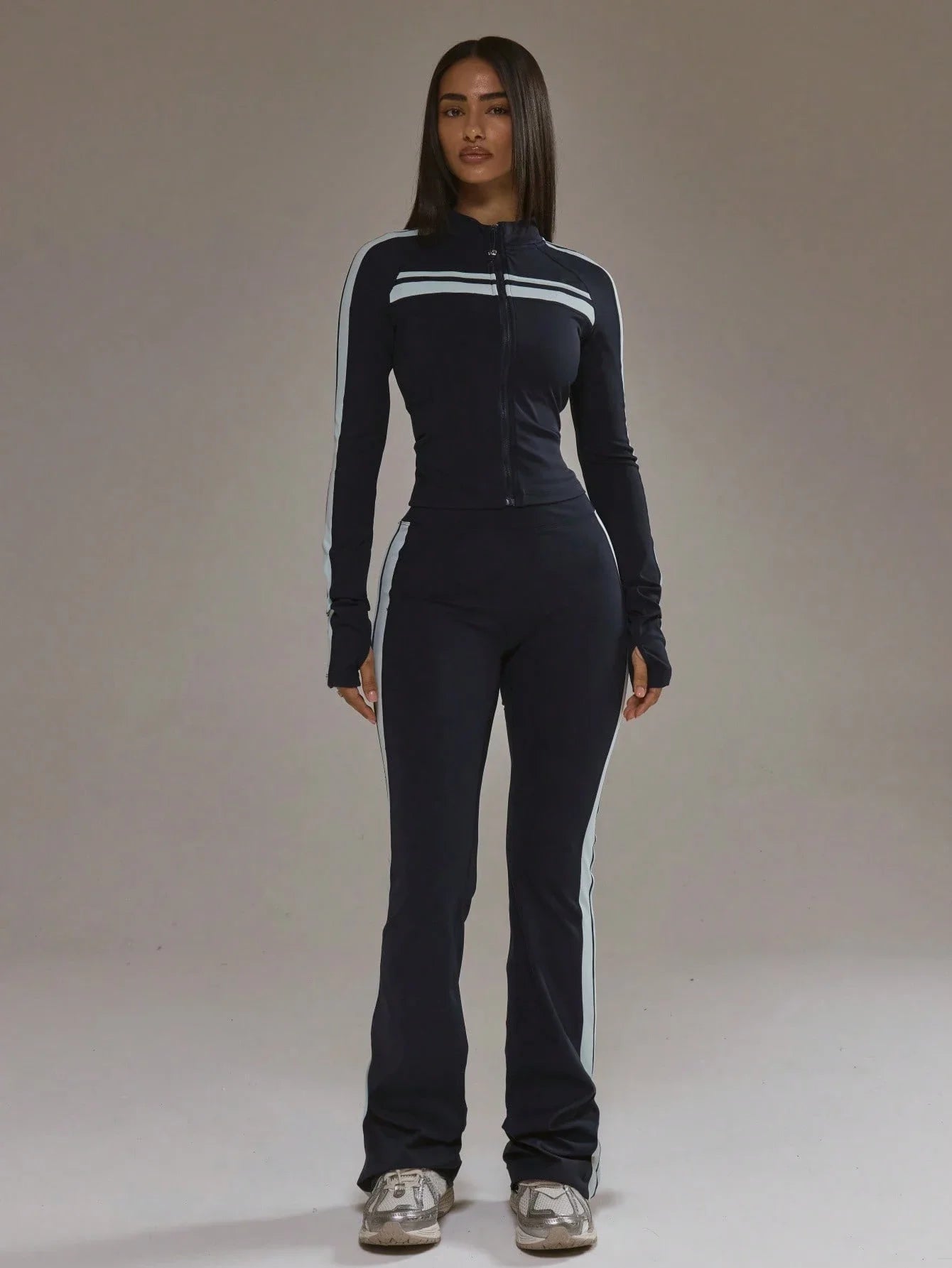 Zip Through Stripe Detail Sculpting BBL Jacket/For Gym Workout Yoga Fitness Daily Wear