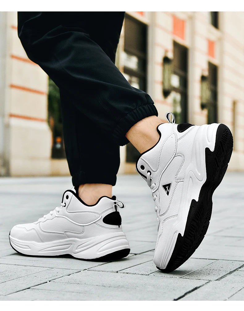 Men's high quality plus size casual sneakers Four seasons soft/sole outdoor breathable running shoes students light sports shoes