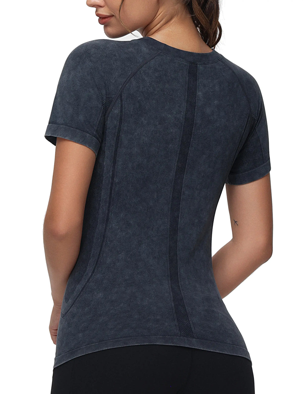 THE GYM PEOPLE Women's Seamless Workout T-Shirts/Short Sleeve Slim Fit Shirts Breathable Running Tee Tops