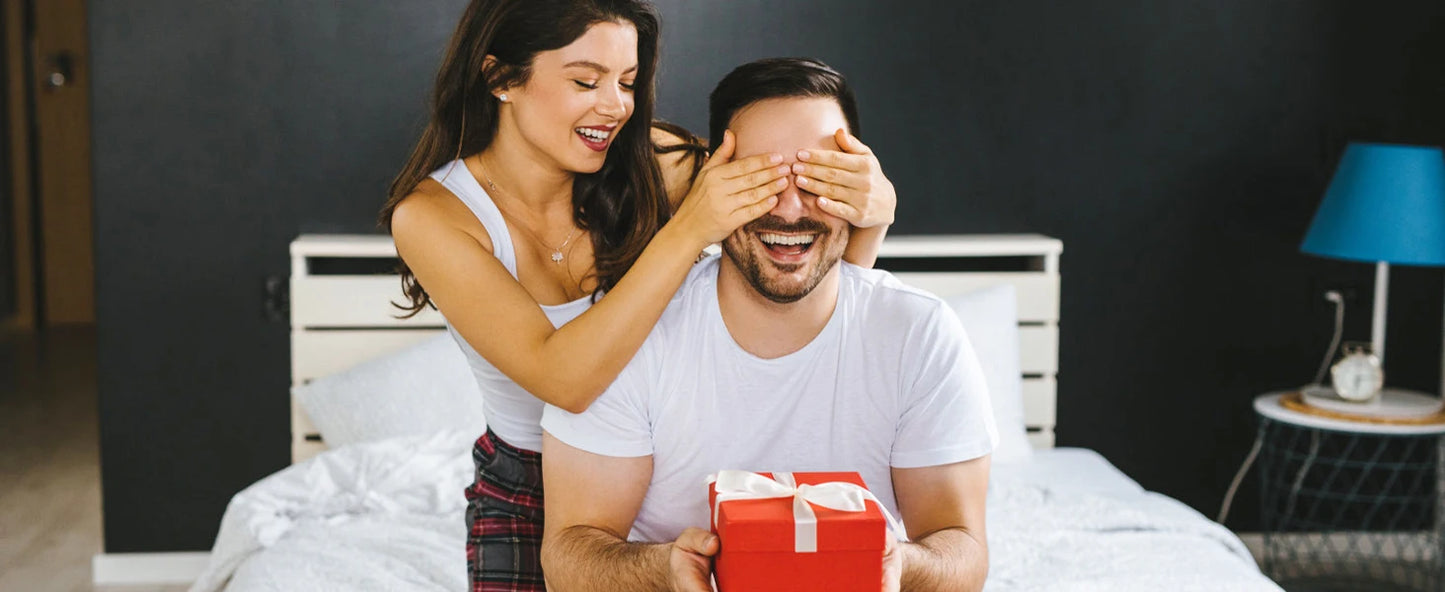 LaNikar Smart Watch AMOLED Display With In-Ear Bluetooth Headset/Heart Rate Blood Pressure Oxygen Saturation Monitoring HD Audio