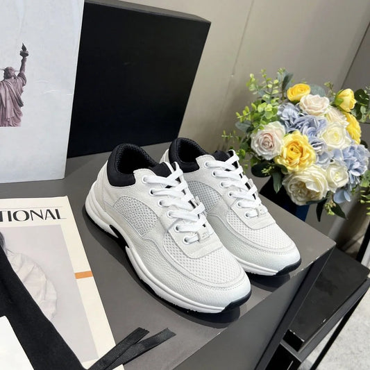 Vintage Women Breathable Mesh Athletic Sneakers Suede & Grained Faux Leather/Upper Lace‑Up Cushioned Non‑Slip Lightweight Sports Trainers