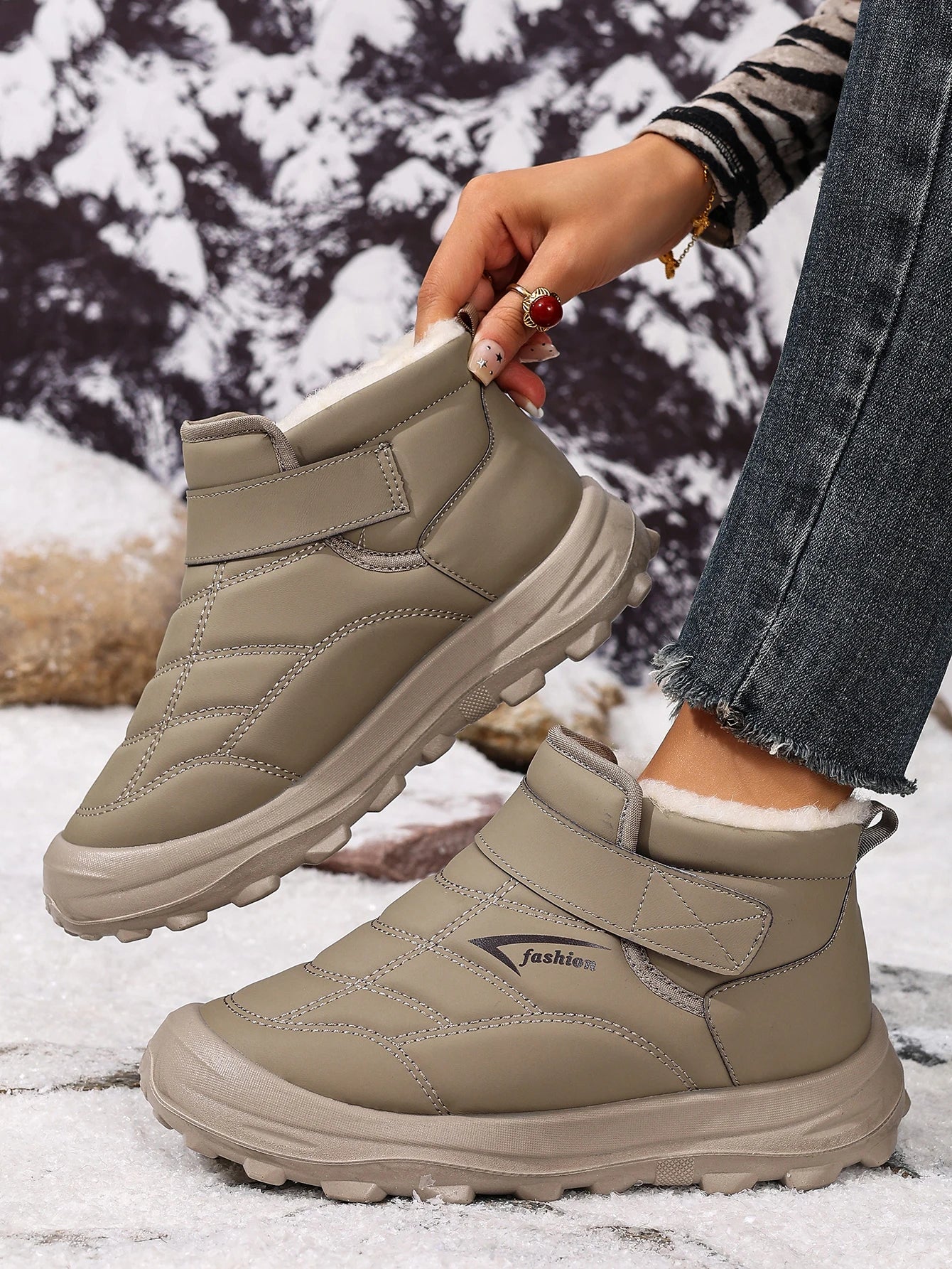 Women's cotton shoes for winter warm and comfortable casual/and versatile waterproof and anti-slip wear-resistant