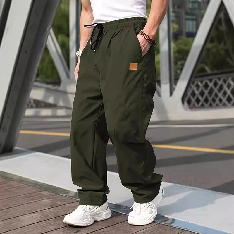 Men s Relaxed Fit Cargo Pants with Adjustable Drawstring Waistband/and Multiple Pockets for Everyday Wear