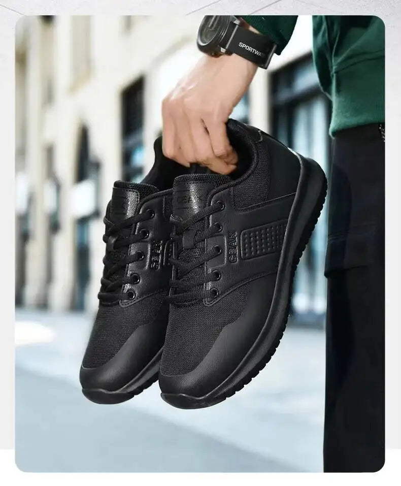 2026 Chef Non-Slip Four Seasons Breathable Hotel Work Light/Outdoor Men's Plus Size Casual Sports Walking Shoes