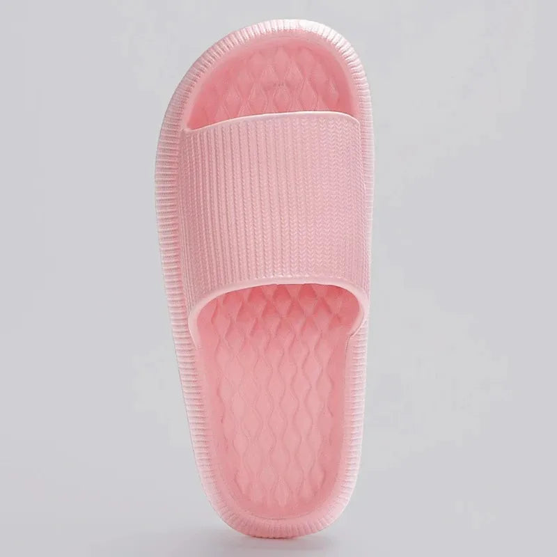4cm Summer Non-slip Soft Cloud Slippers Women Comfy Thick/Platform Slides Woman Couple Bathroom Home Flip Flops