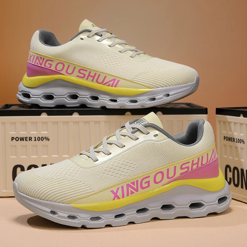 New men shoes Couple Mesh Sneakers Breathable Sports/Casual Shoes with Anti-Slip and Cushioning Running Shoes