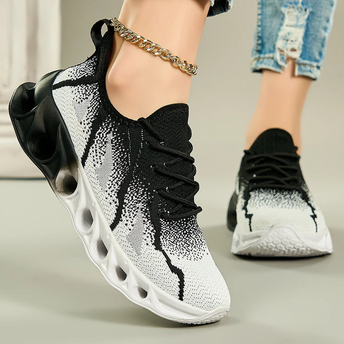 Women's Shoes New Summer Breathable Mesh Sports/Mesh Shoes Casual Couple Blade Running Trendy Shoes