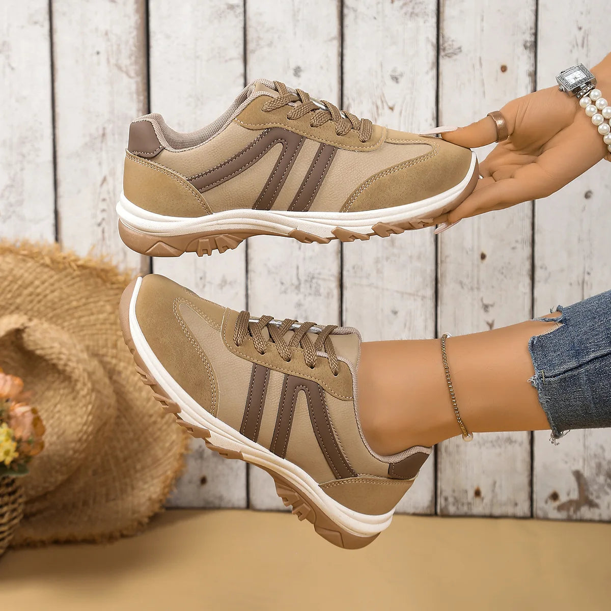 New Autumn/Winter Fashion Sneakers All-match Running Shoes/Comfortable Lightweight Sports Women's Shoes