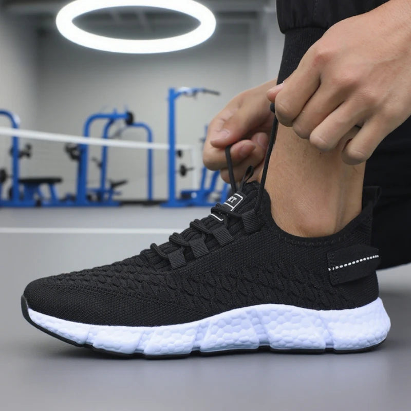 New Men Sneakers Breathable Anti-Slip Soft Foldable Travel Sneakers/Sleek Monochrome Mesh Male Running Shoes