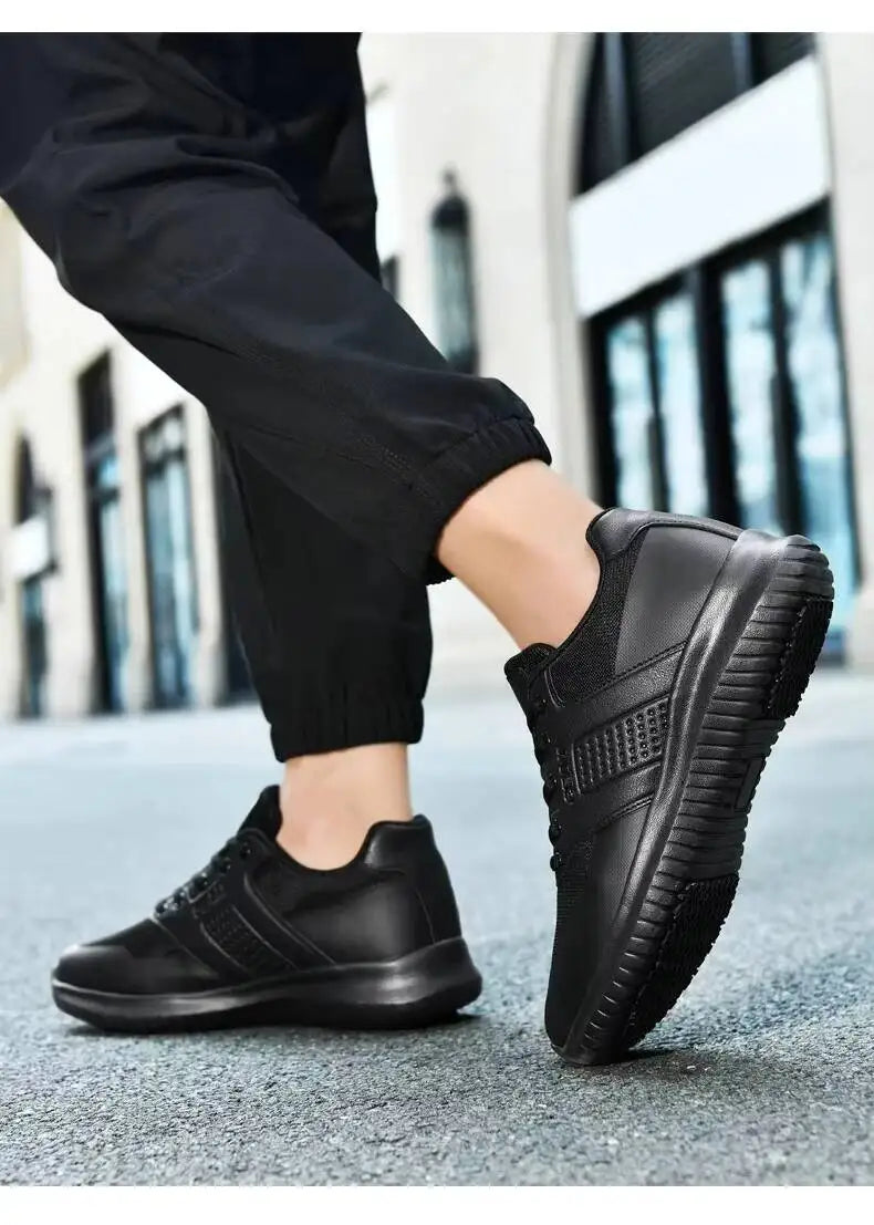 2026 Chef Non-Slip Four Seasons Breathable Hotel Work Light/Outdoor Men's Plus Size Casual Sports Walking Shoes