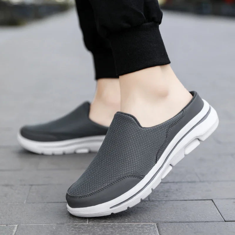 Men Slippers Summer Breathable Home Indoor Slippers Men Thick/Bottom Slides Fashion Couple Walking Shoes Plus Size 39-48