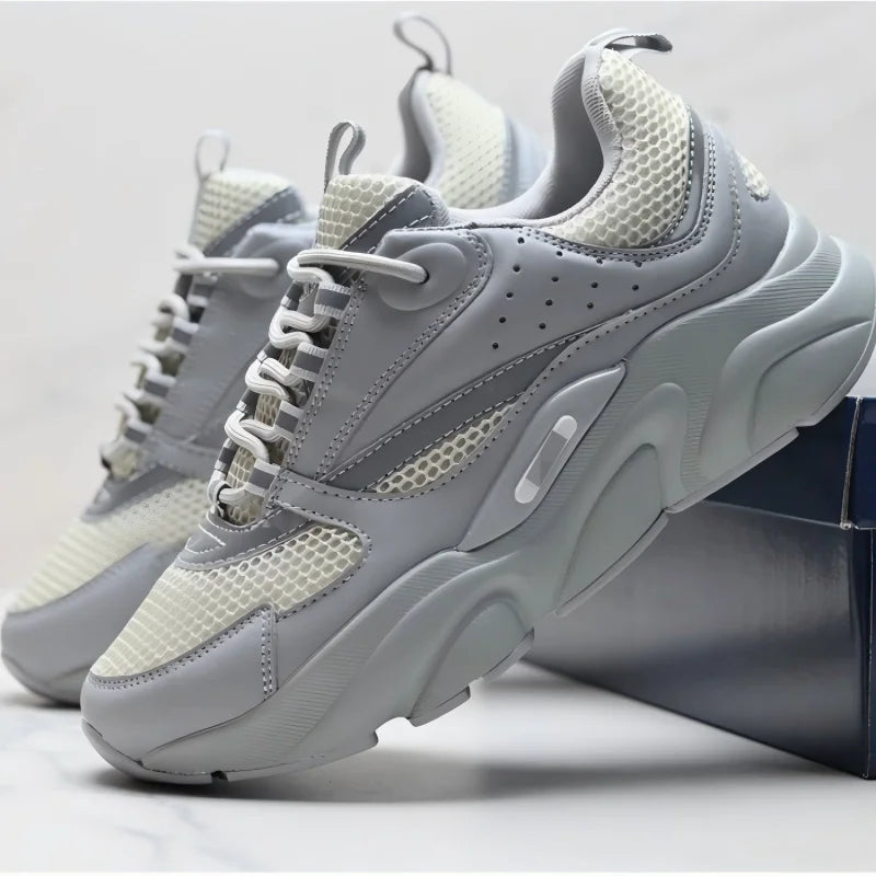 High quality Designer shoes Fashion shoes Casual Sports Shoes/Versatile Retro Flat Outdoor Breathable Mesh Shoes