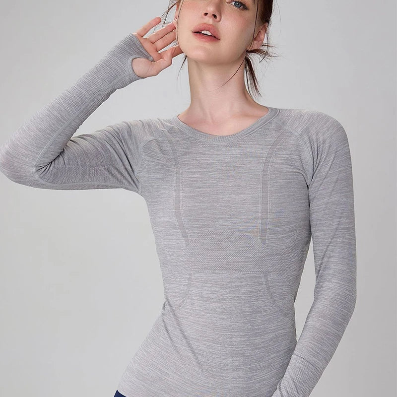 Yoga Clothes for Women, Sports Tops Round Neck Seamless Slim/Running Shirt Fitness Workout Long Sleeves Gym T shirt